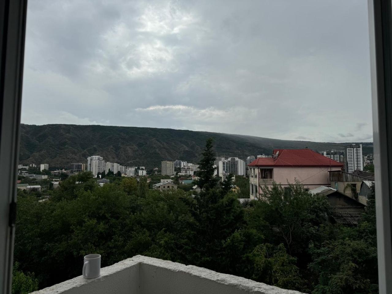 Apartament Victoria Apartamento Tbilisi Exterior foto